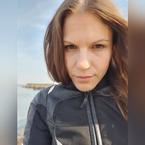 Meet your Posher, Joelle